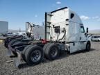 2020 Freightliner Cascadia 126 Semi Truck
