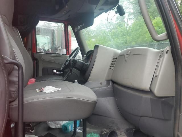 2016 International Prostar Semi Truck