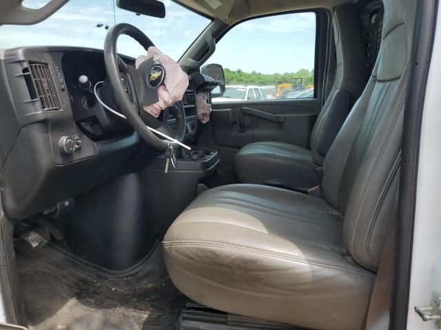 2021 Chevrolet Express G2500