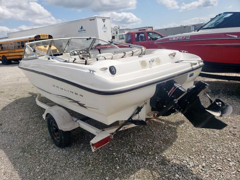 2003 Bayliner Boat