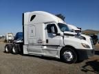 2018 Freightliner Cascadia 126 Semi Truck
