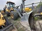 2022 John Deere 2022 Caterpillar                 644P
