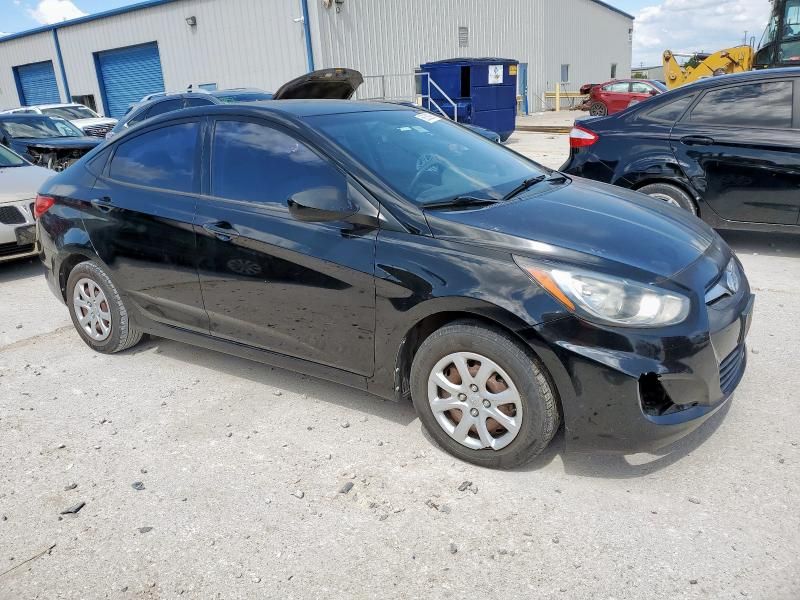 2012 Hyundai Accent GLS