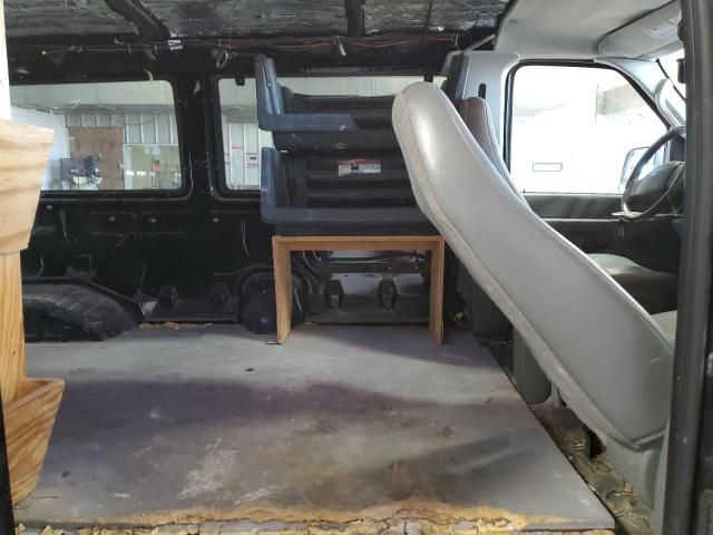 2007 Ford Econoline E350 Super Duty Wagon