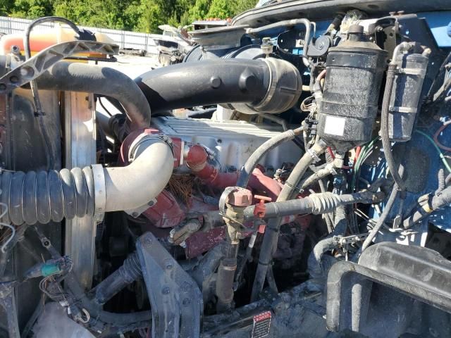2015 Mack GU713 Dump Truck