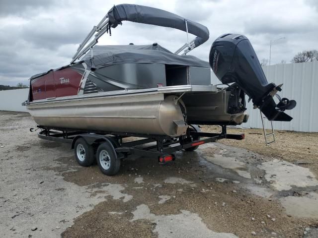 2022 Tahoe Boat