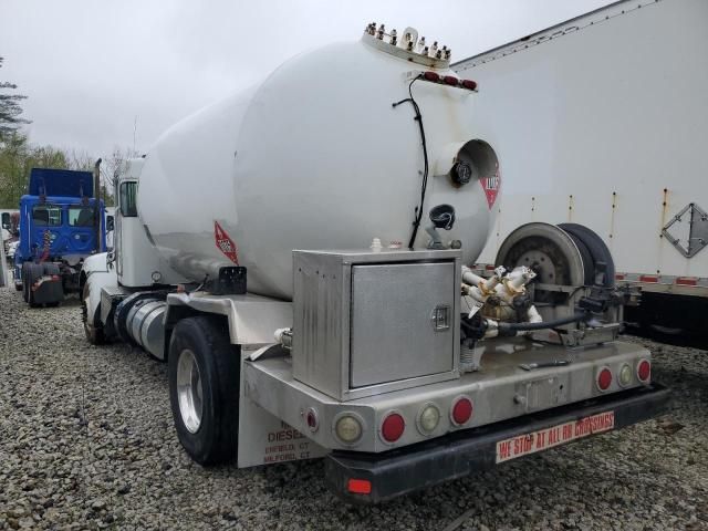 2015 Kenworth T370 Tank Truck