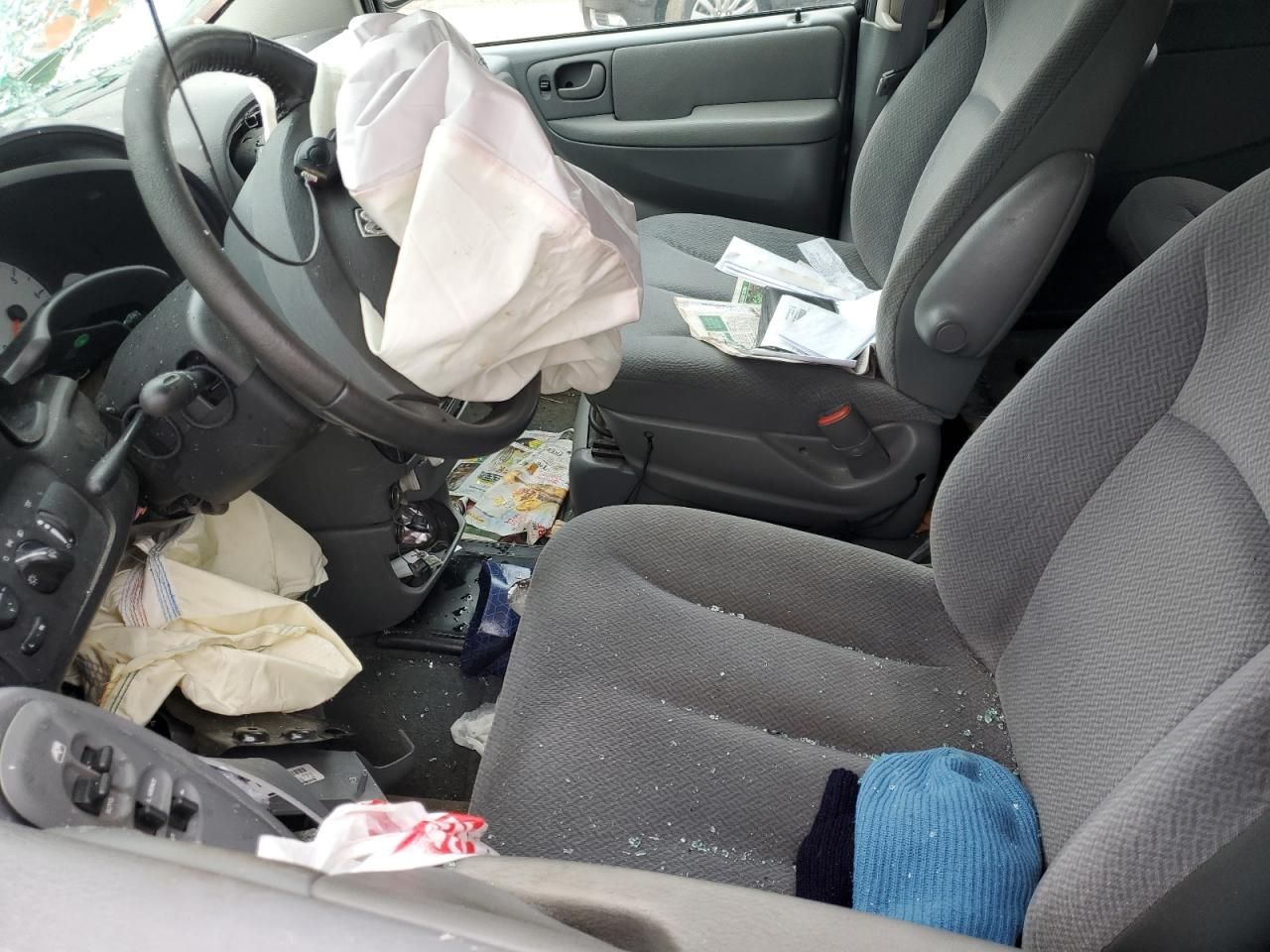 2005 Dodge Grand Caravan sxt