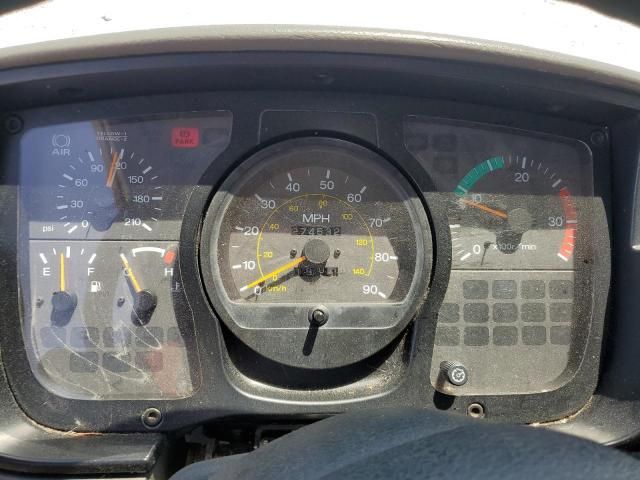 2005 Nissan Diesel UD2000