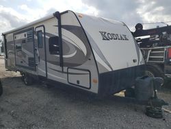 Salvage trucks for sale at Houston, TX auction: 2015 Dutchmen Kodiak