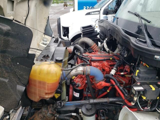 2019 International 4000 4300