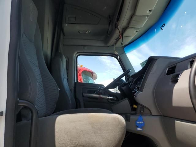 2017 Kenworth T680 Semi Truck