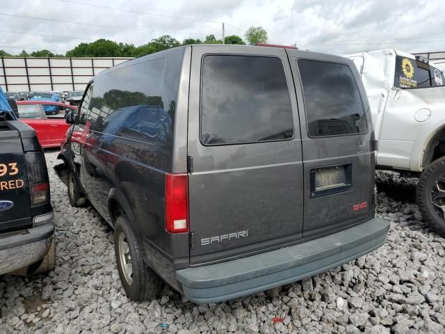 2001 GMC Safari XT