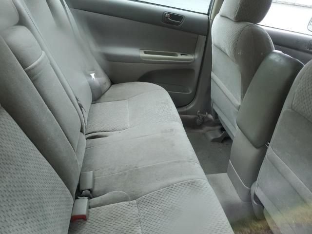 2003 Toyota Camry LE