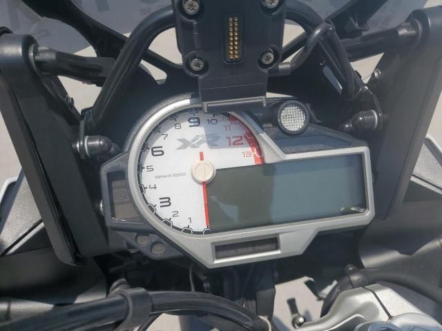 2016 BMW S 1000 XR