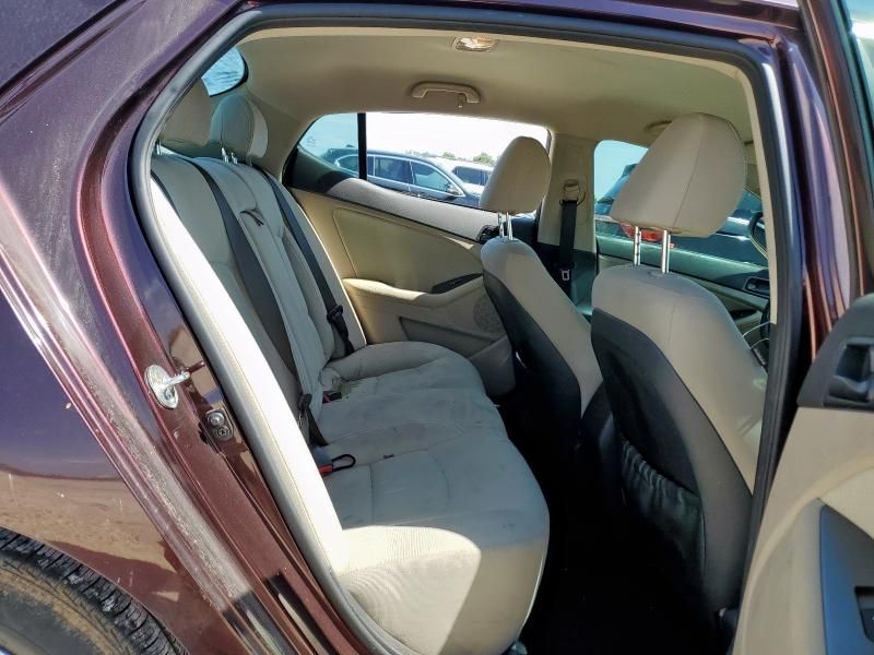 2014 KIA Optima LX