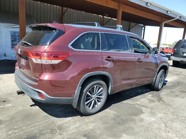 2018 Toyota Highlander SE