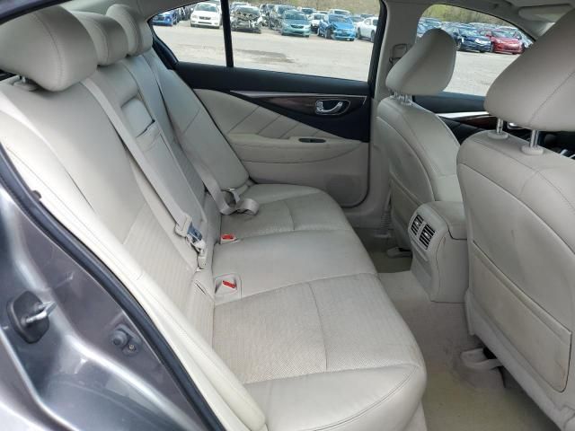 2015 Infiniti Q50 Base