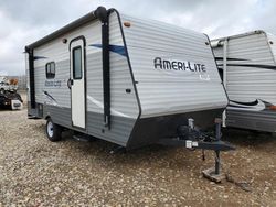 Gulf Stream Vehiculos salvage en venta: 2017 Gulf Stream Amerilite
