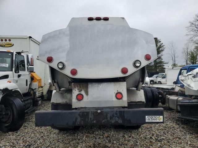2005 Kenworth Construction T300