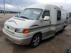 Salvage trucks for sale at Moraine, OH auction: 2002 Volkswagen Eurovan