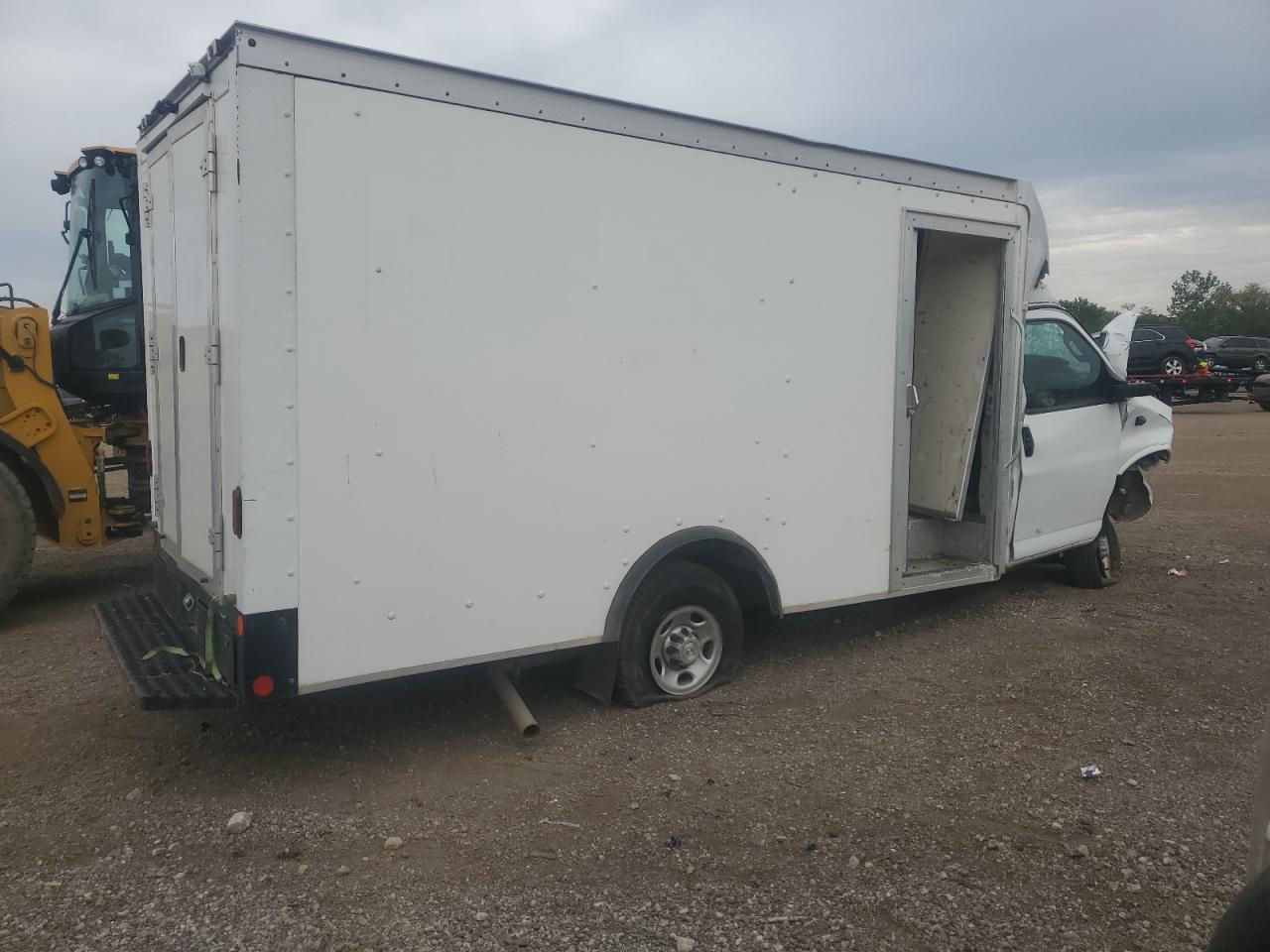 2021 Chev Express G3500
