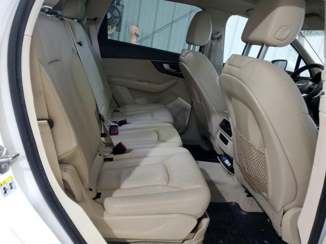 2017 Audi Q7 Premium
