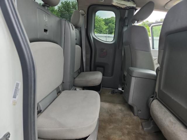 2013 Nissan Frontier S