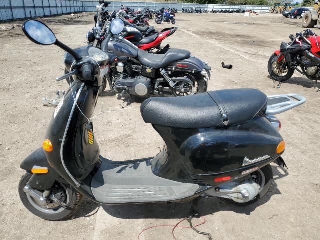 2001 Vespa C161C