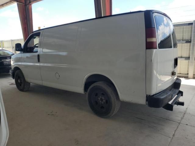 2003 Chevrolet Express G2500