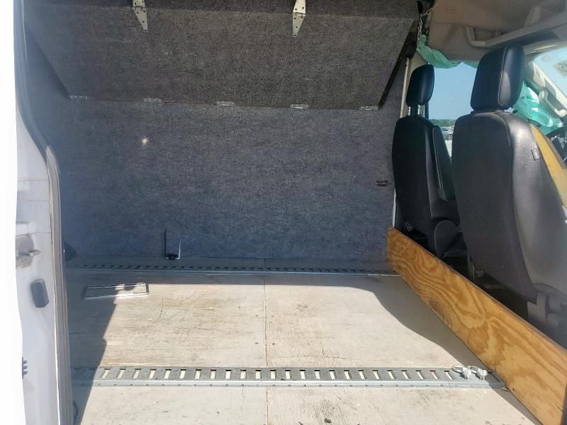 2021 Ford Transit T-250