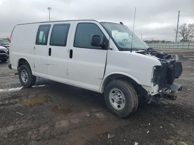 2021 Chevrolet Express G2500