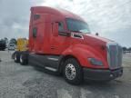 2017 Kenworth T680 Semi Truck