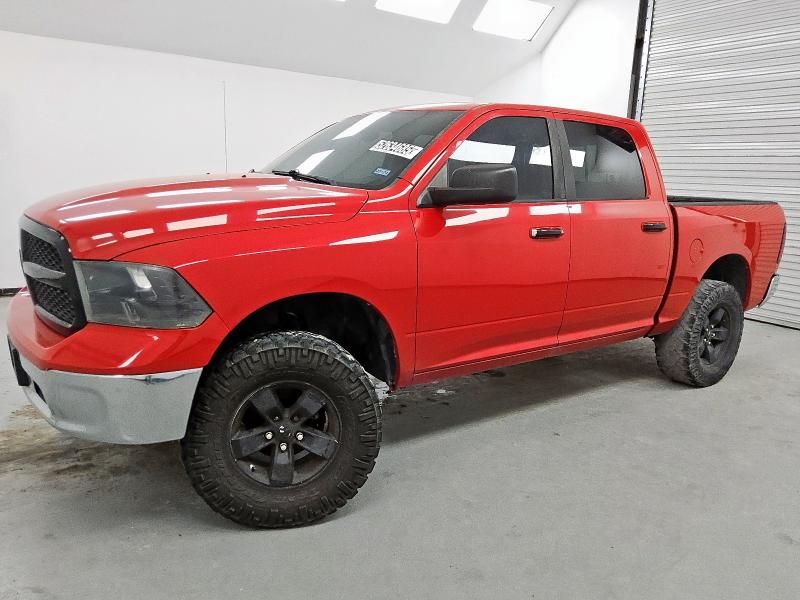 2015 Dodge RAM 1500 SLT