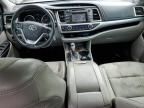 2015 Toyota Highlander LE