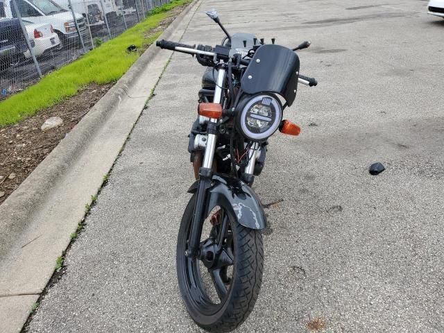 1998 Yamaha XJ600 S