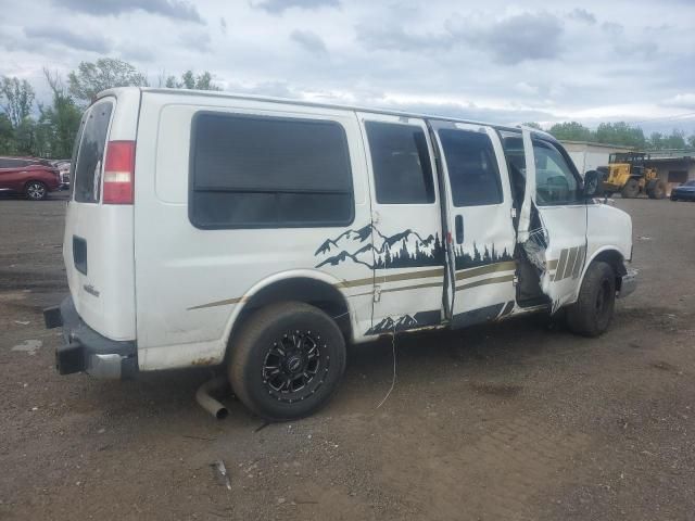 2003 Chevrolet Express G2500