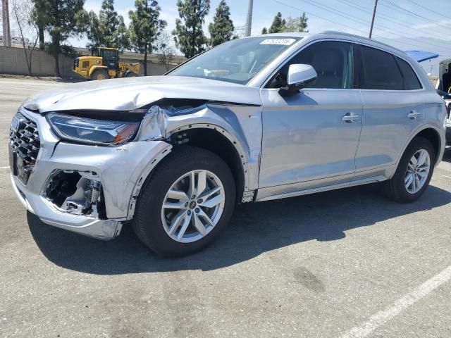 2024 Audi Q5 Premium 45