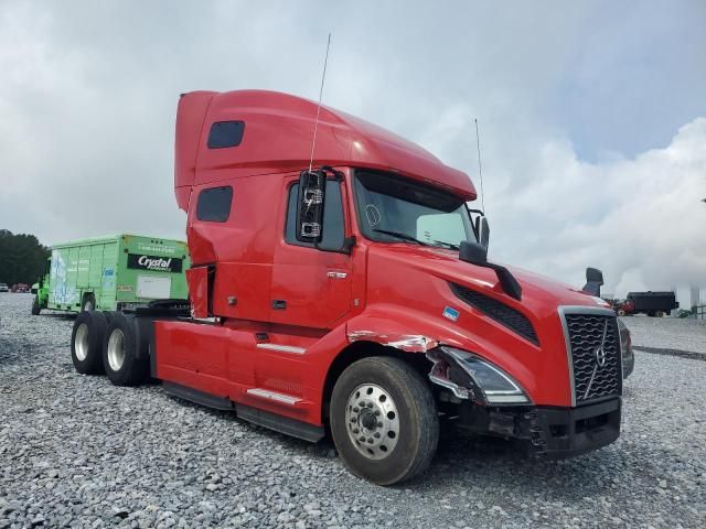 2022 Volvo VN VNL