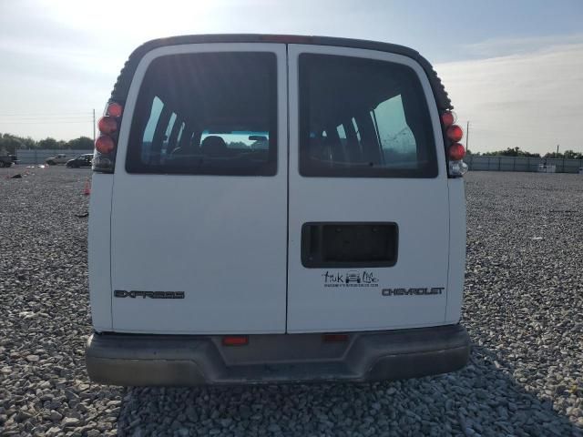 2002 Chevrolet Express G1500
