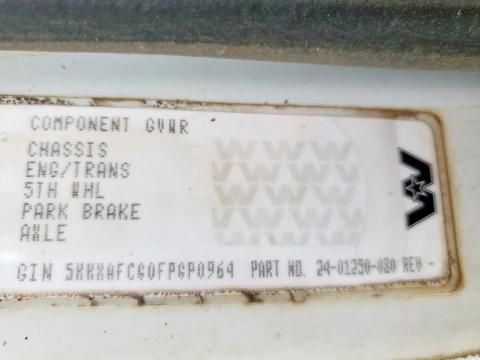 2015 Western Star 2015 Western Star 4900 Semi Truck