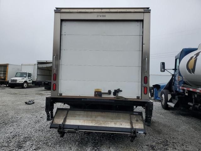 2019 Isuzu NRR