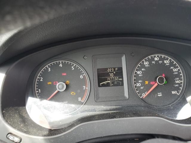 2013 Volkswagen Jetta Base