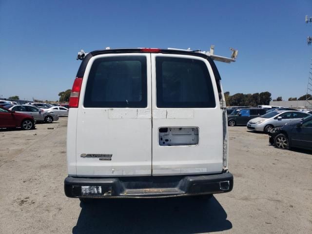 2016 Chevrolet Express G2500