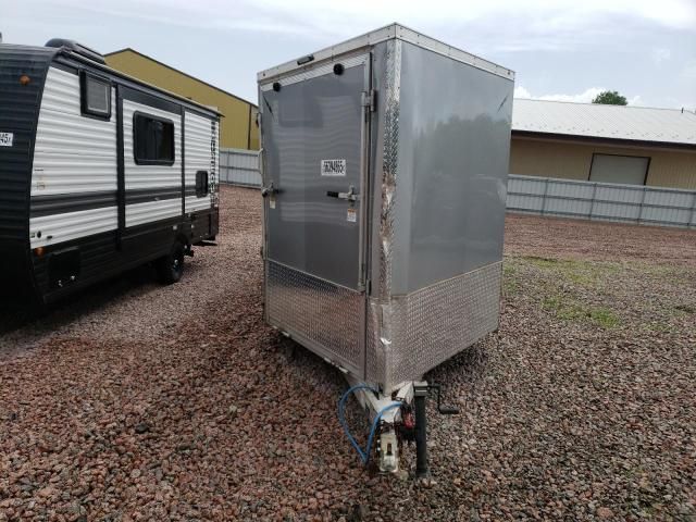 2022 Wildwood 2022 Forest River Lightning Enclosed Snowmobile TR
