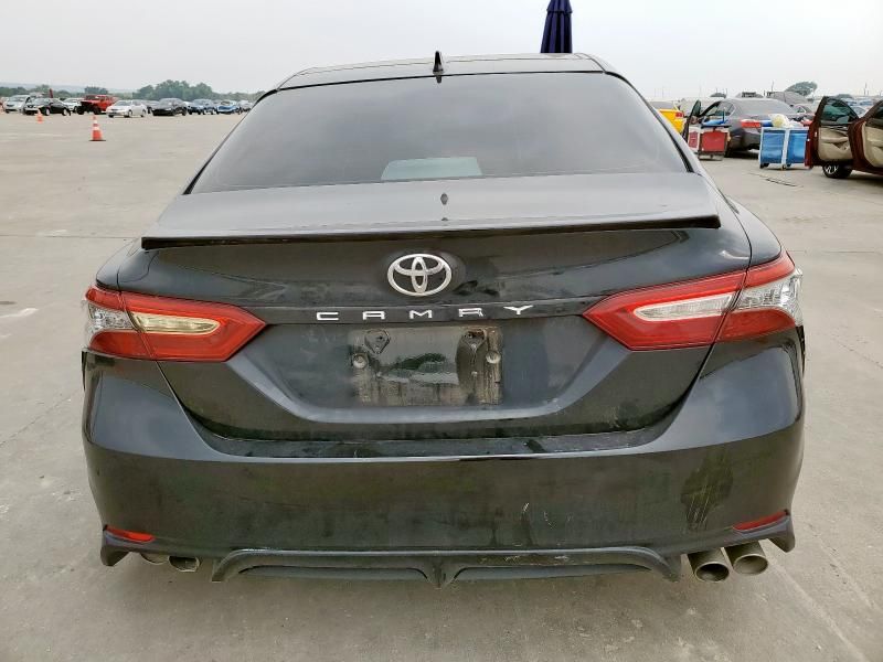 2020 Toyota Camry XSE