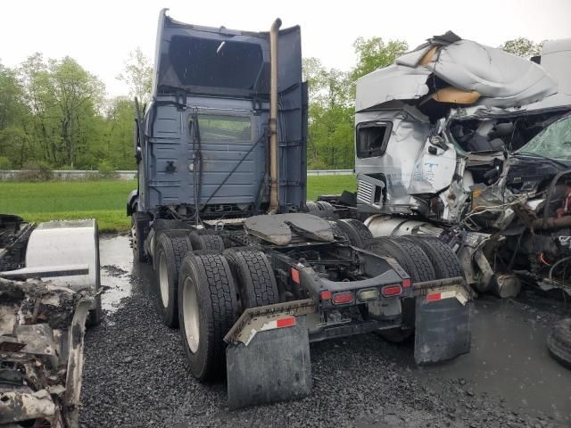 2018 Volvo VNL Semi  Truck