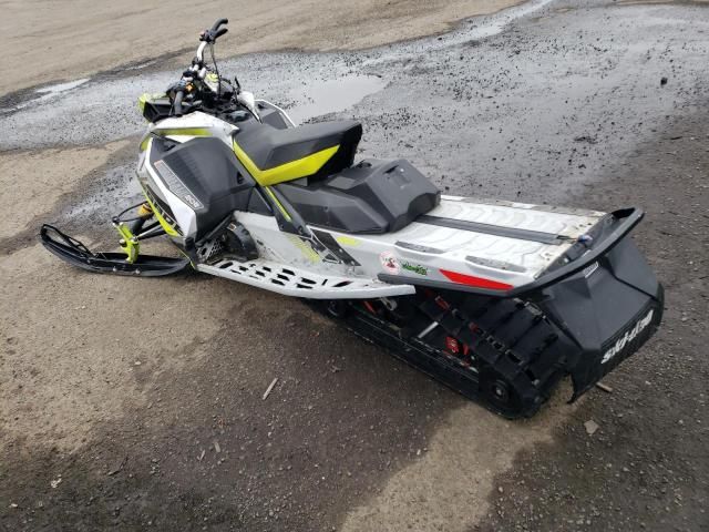 2018 Skidoo 2018 Skidoo Renegade