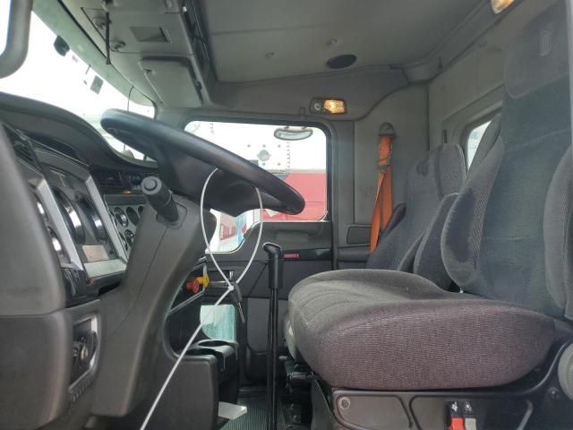 2009 Kenworth T800 Semi Truck