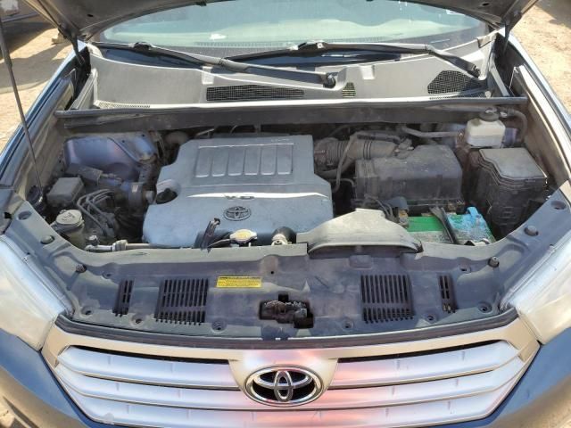 2011 Toyota Highlander Base